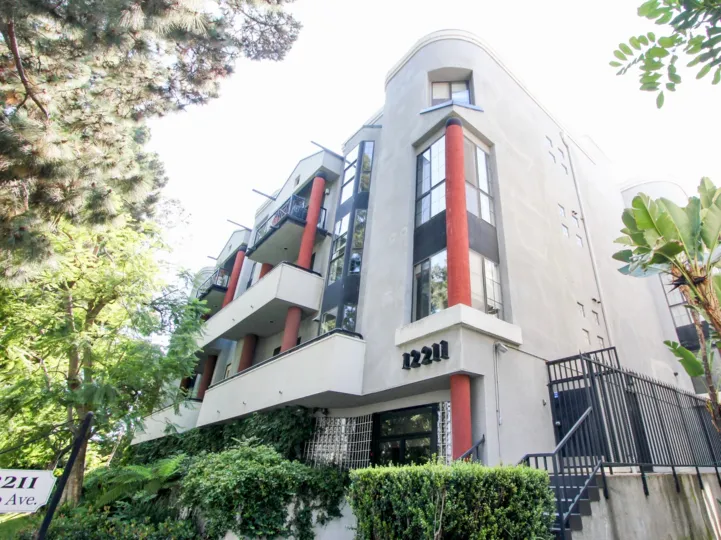 12211 Idaho, west la, California is A beautiful sky high well construct building which have elegant colour and shiny bright glass windows. Lots of green trees enhance its beauty. A sunny bright day give it an amazing look.