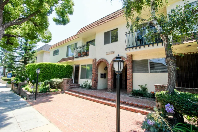 Entryway to two story apartment building on Carmelina in West Los Angeles