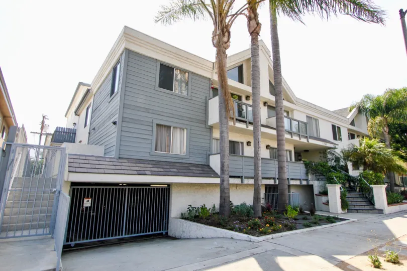 The amazing 1741 Granville and her street view, West la, California