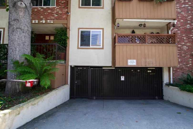 The private parking gate of 1845 Corinth Parking