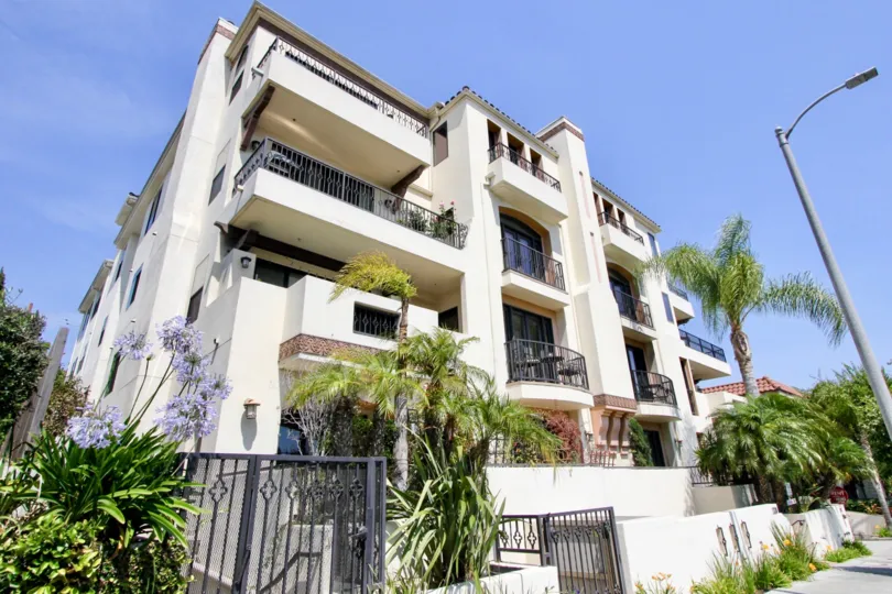 A beautiful view of Armacost Villas Apartment, West la, California