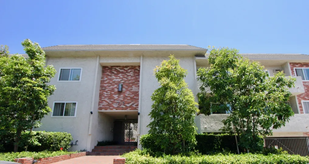 Front view of Colby Terrace on sunny day with trees