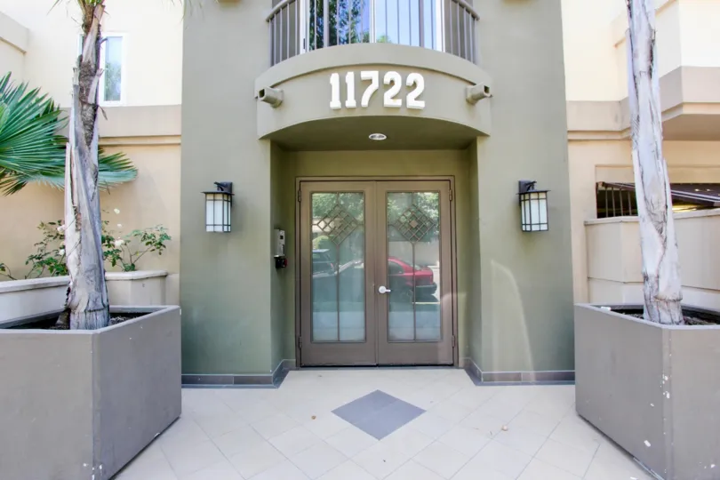 Entrance to apartment 11722 Ohio Stoner, West La, California