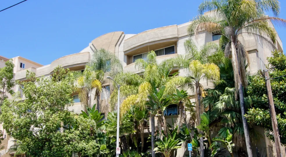 A fantastic view of a Rochester Hill home in West LA, California.