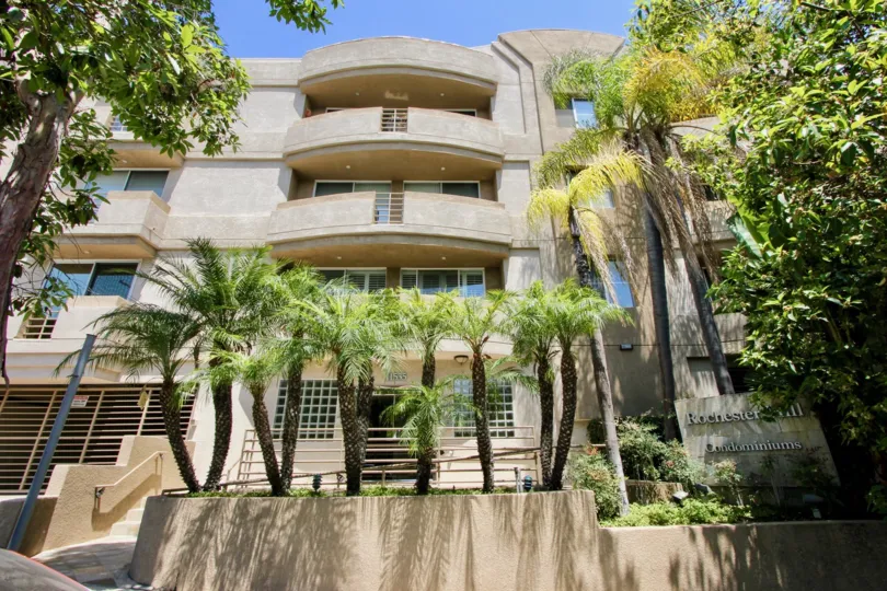 Find a Comfortable, Modern apartment with a nice view to spend your life in Rochester Hill