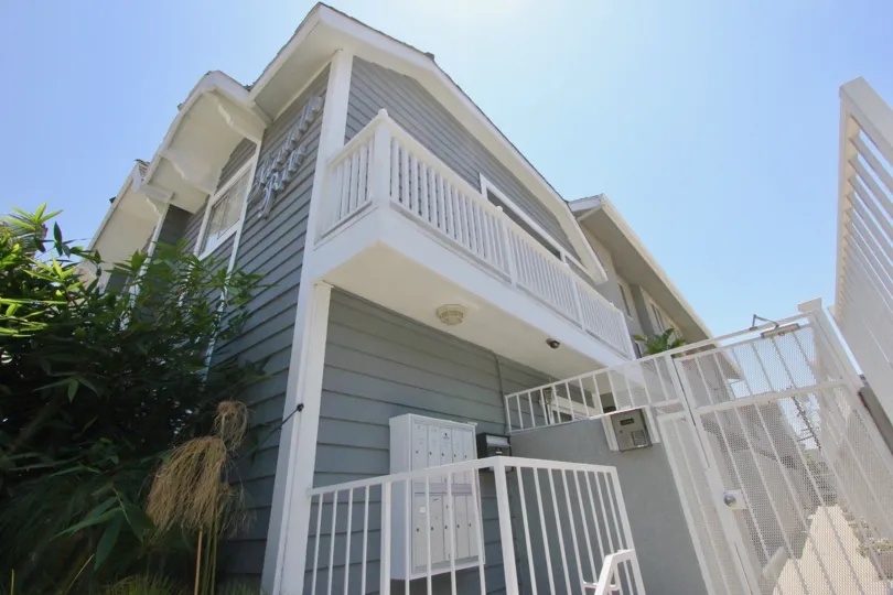 A grey house in the Sawtelle Ritz neighborhood on a sunny day.