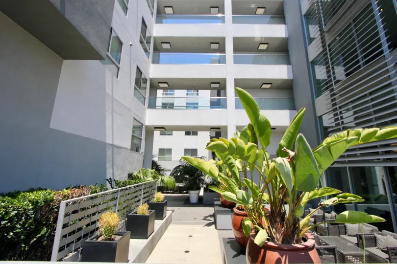 St Johns Wood's magnificent Apartment West La, California