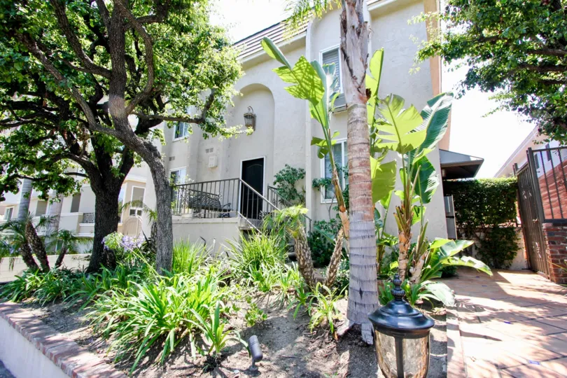 WELLESLEY WEST IS IN THE CITY OF WEST LA AND IN THE STATE OF CLIFORNIA