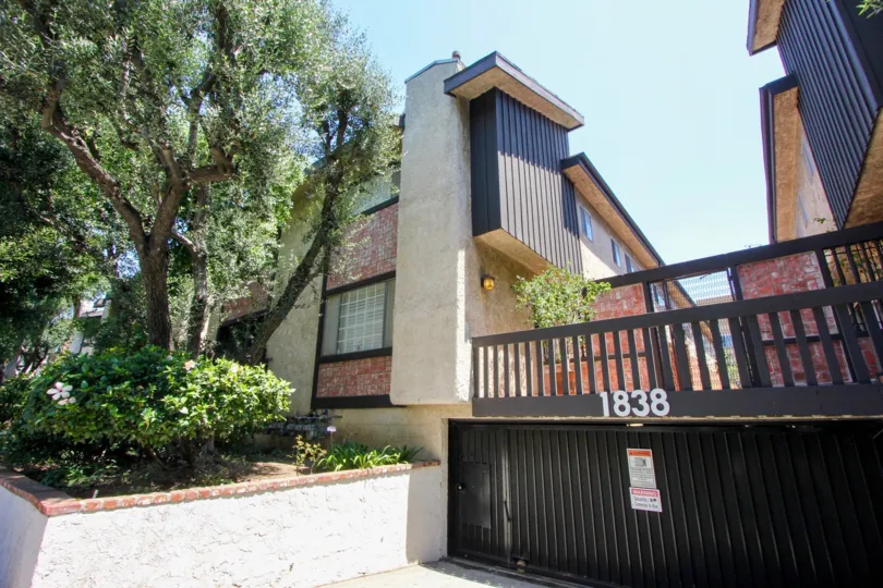 Beutifully planted flowers at a Gated Brick House at Westside Townhomes in West LA California