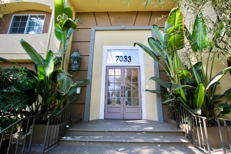 The entrance into Portofino in Westchester, California
