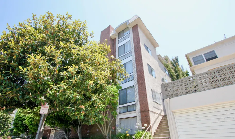 BEVERLY GLEN VILLAS IS IN THE CITY OF WESTWOOD AND IN THE STATE OF CALIFORNIA. THER IS A UPSTAIR