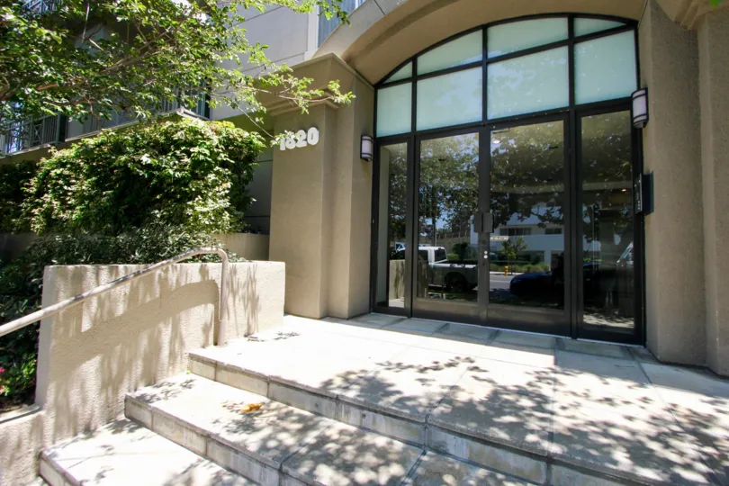 A shaded walkway at the entrance of the Beverly Landmark II