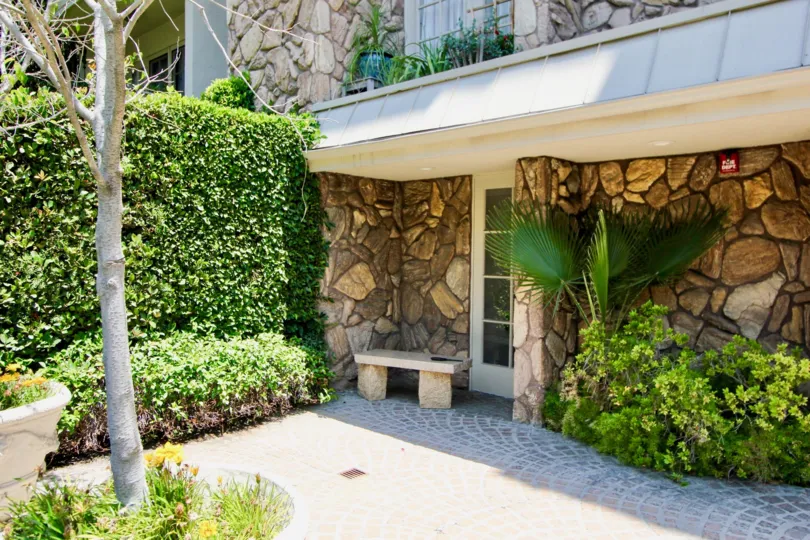 beautiful and artistic finish of Country Glen, Westwood, California