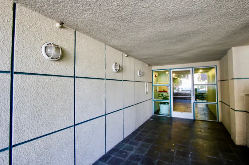Close shot of the walk way inside Glendon Plaza, westwood, California