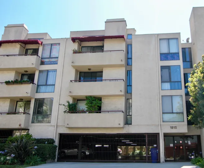 THE BUILDING IS GLENDON VILLAS IT IS VERY NICE AND WONDERFUL