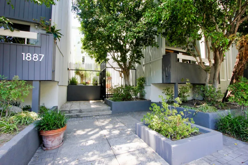 THE BUILDING IS GREENCOURT WEST IT IS WONDERFUL VIEW IN NATURE