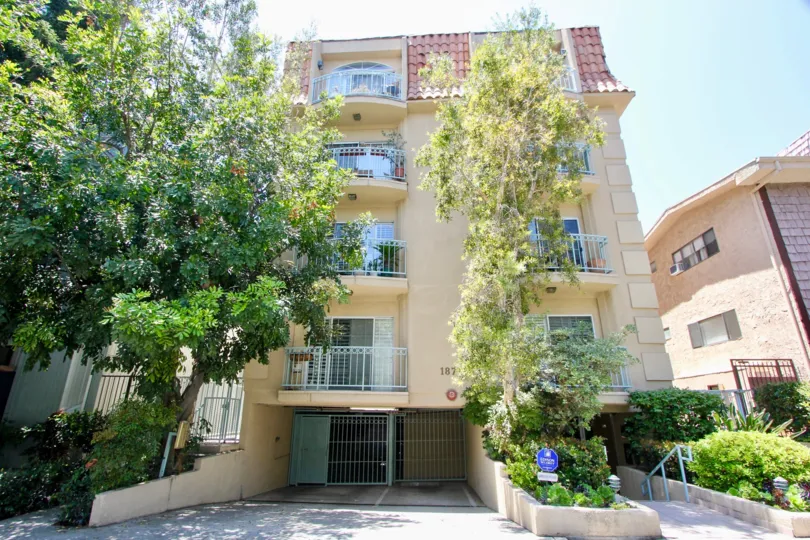 A APARTMENT IS GREENFIELD CONDOS IT IS VERY NICE AND WONDERFUL