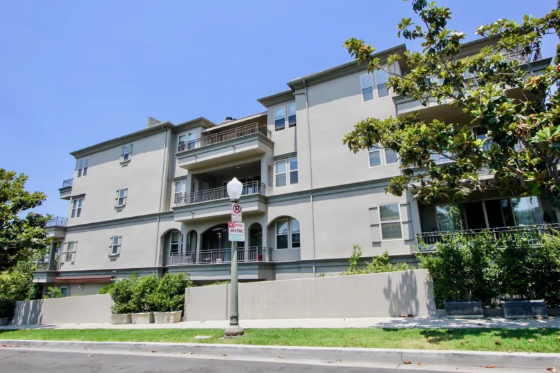 Street view of a La Benecia building of Westwood, California.