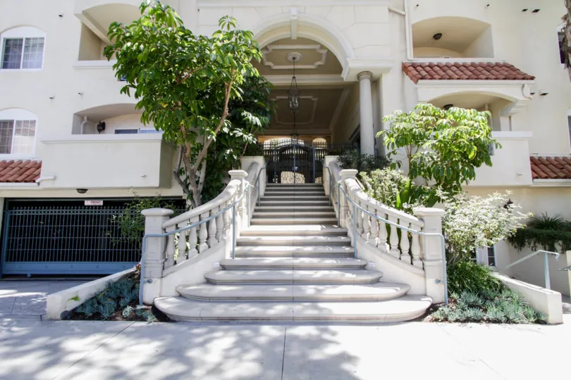 The landscaping around the Malcolm Villas