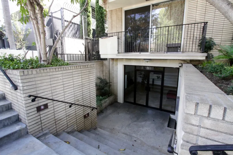 The entrance into Midvale Condos