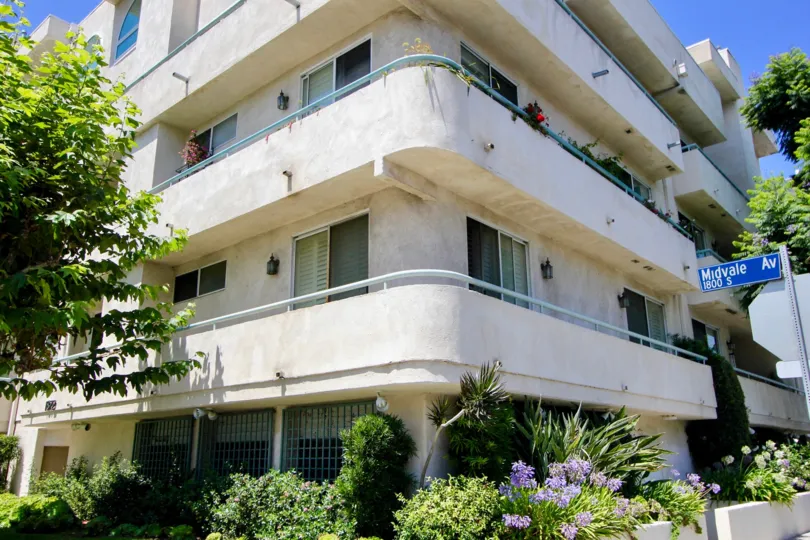 A APARTMENT IS MIDVALE COURT IT IS VERY LARGE AND NICE