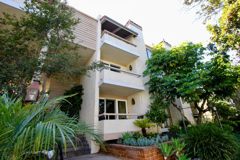 Since this property has received funding in part through the Low Income Housing Tax Credit (LIHTC) program, monthly rent cannot exceed the Tax Credit maximum rent for the area. Households earning less than 60% of the area median income qualify for units w
