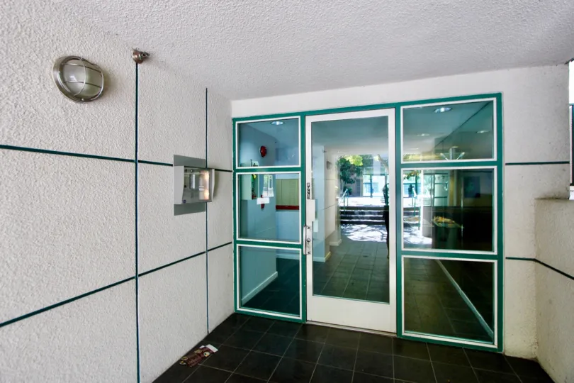 Super cool view of the entrance to Selby Place, Westwood, California