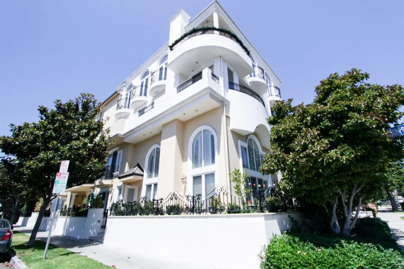 The Villa Palermo building in Westwood