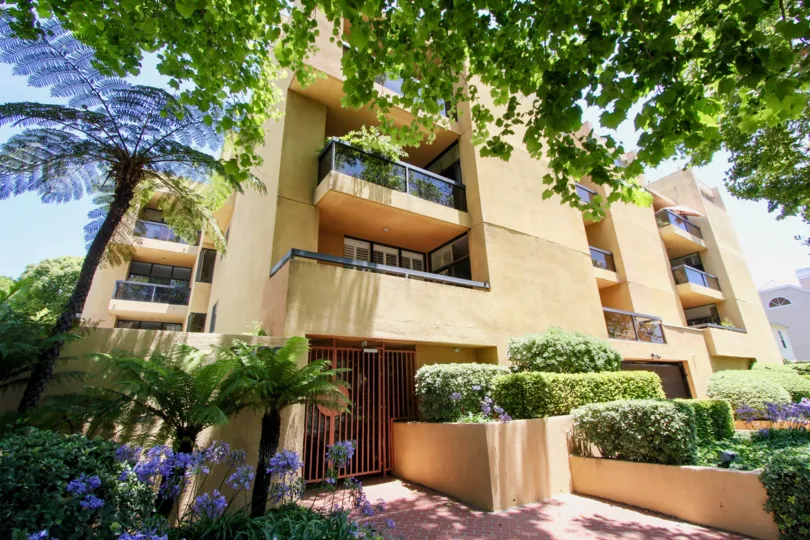 cool fronnt view shot of Walden Condos, Westwood, California