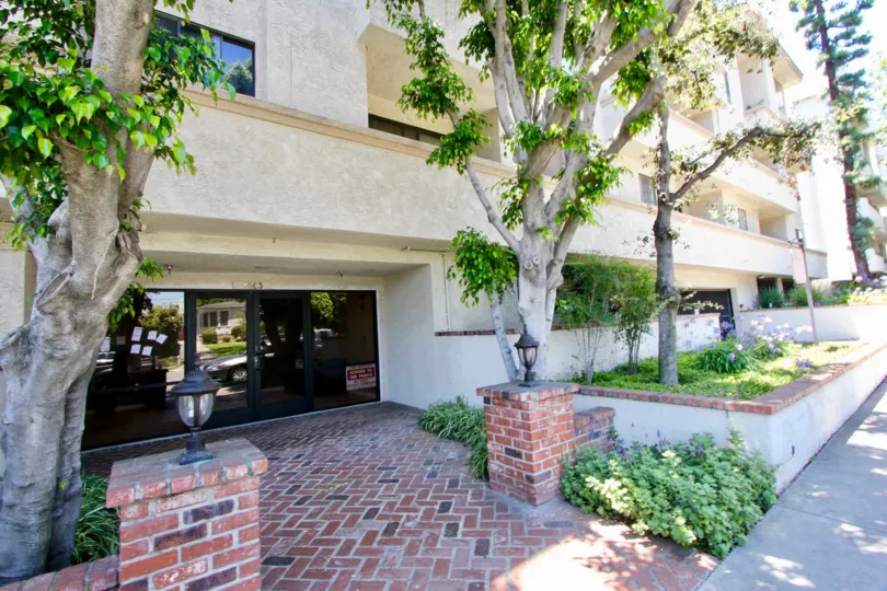A look at the street front the entrance of Westwood Oaks, Westwood, California