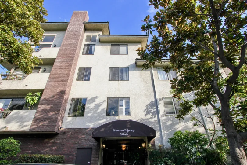 The Westwood Regency side view is excellent the glass windows are perfectly fixed the trees are available the house