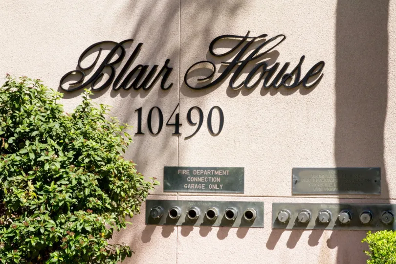 The landscaping at the Wilshire Lencrest in Westwood