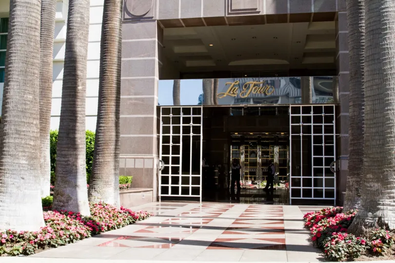 The landscaping at the Wilshire Lencrest in Westwood