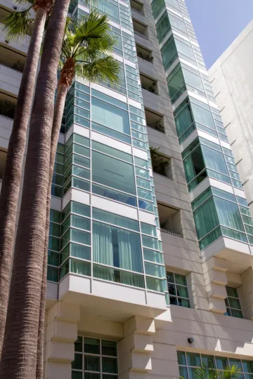 The windows at the Wilshire Lencrest