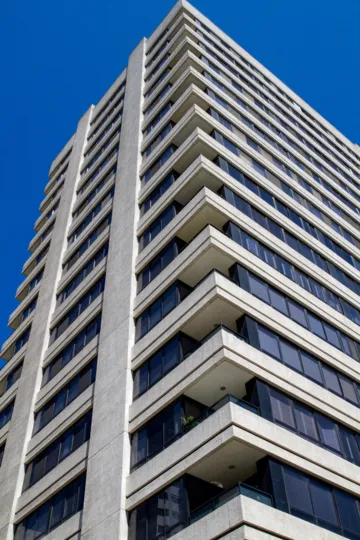 The windows at the Wilshire Lencrest
