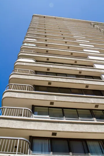 The Wilshire Lencrest building in Westwood