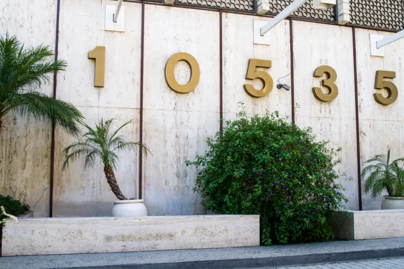 The landscaping at the Wilshire Lencrest in Westwood