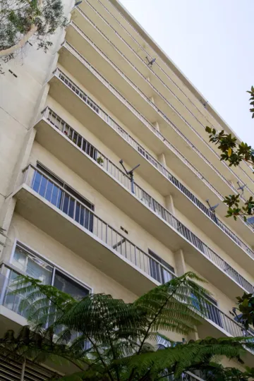 The balconies seen at the Wilshire Lencrest in Westwood