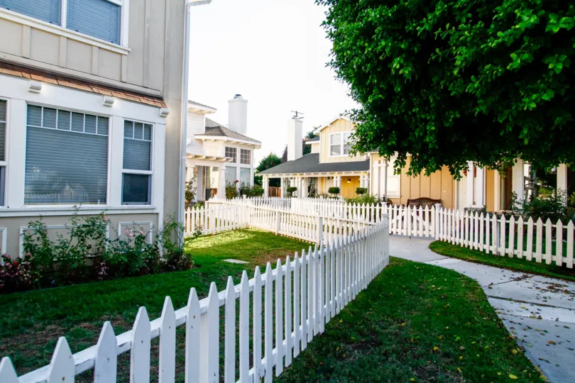 The yard around Canoga Park Picket Fences