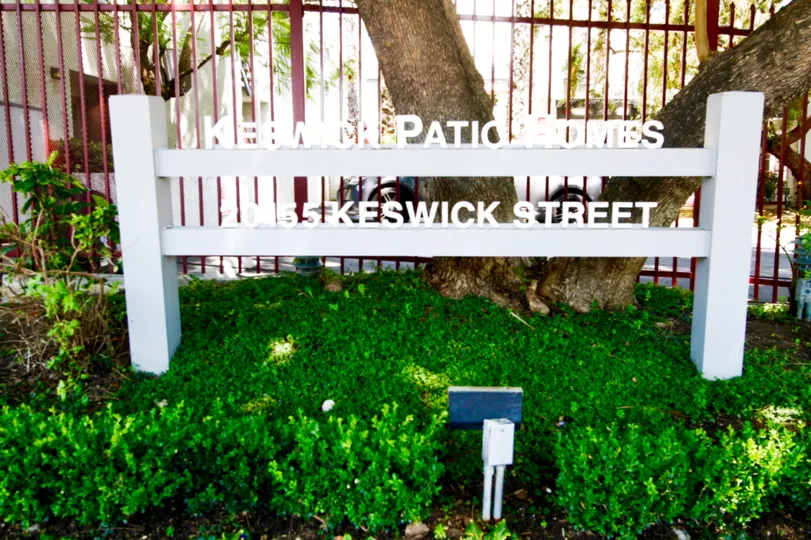 The name of Keswick Patio Homes at the entrance of the property