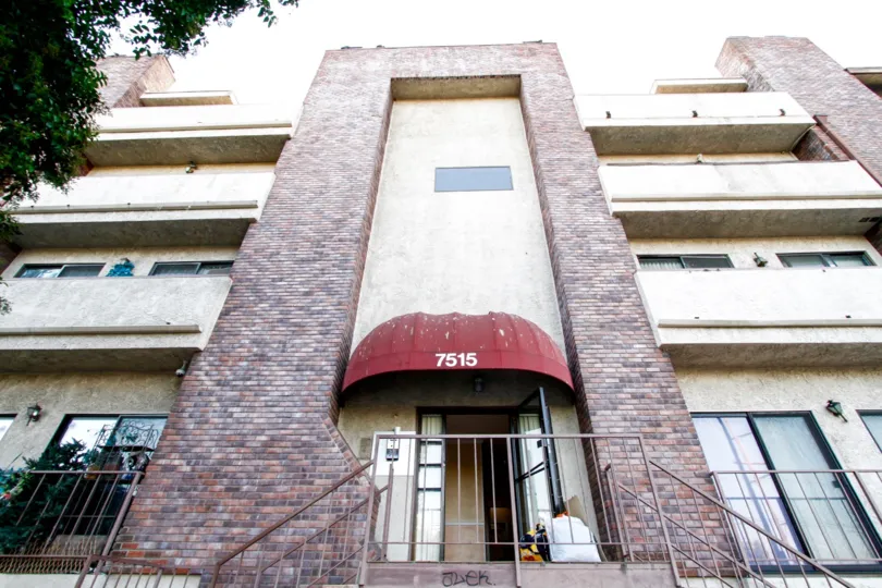 The address for Winnetka Plaza