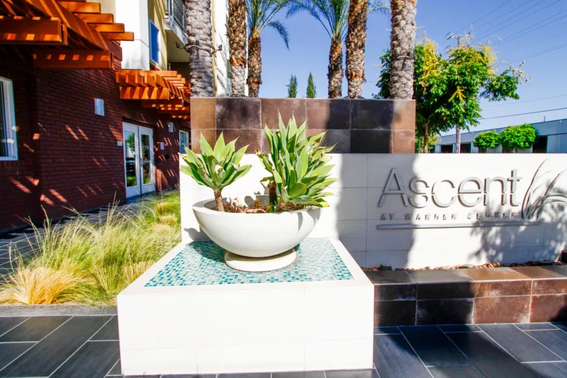 The décor at the entrance of Ascent At Warner Center in CA California
