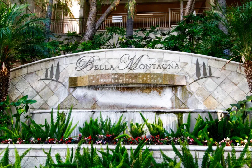 The Bella Montagna name at the entrance