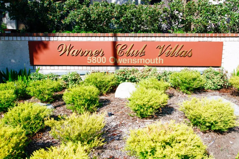 The name and address of Warner Club Villas