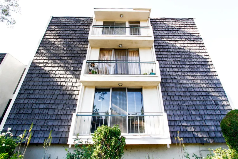 The balconies at Windsor Woodlands in CA California