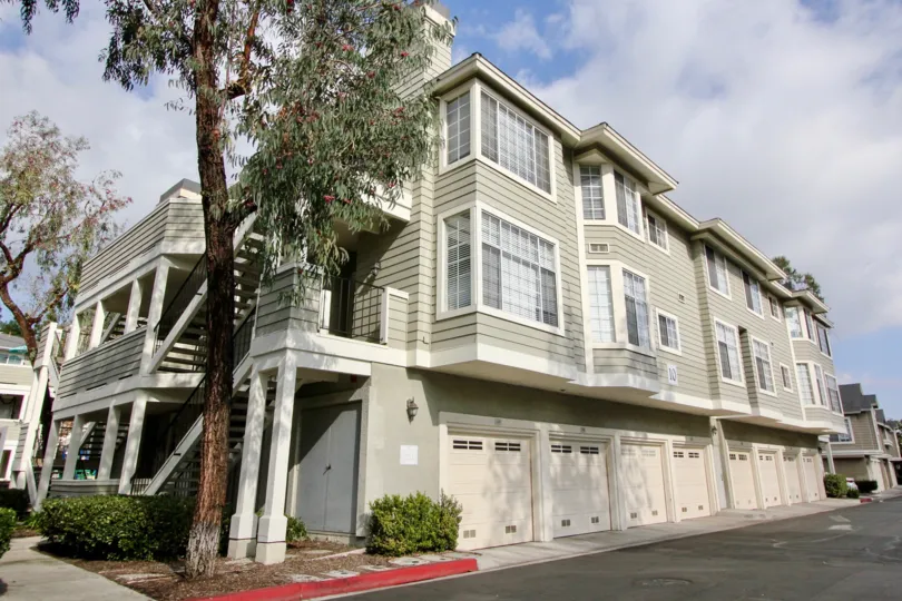 fun and enjoy at Canyon Villas in Aliso Viejo, California