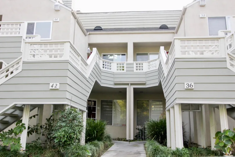 Charming well-kept apartments at Glenwood Village, located in Aliso Viejo, California