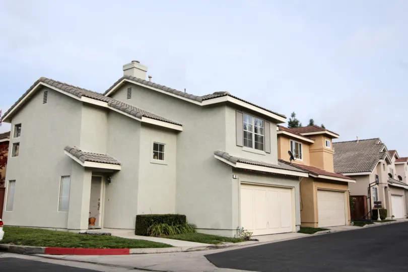 Awsome Hamptons In Aliso Viejo California Country