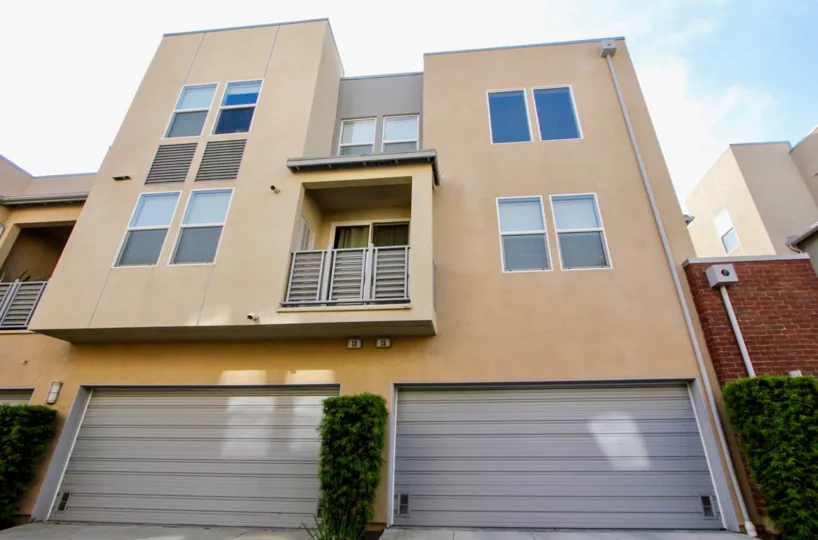 Fantastic Latitudes North In Aliso Viejo California Country