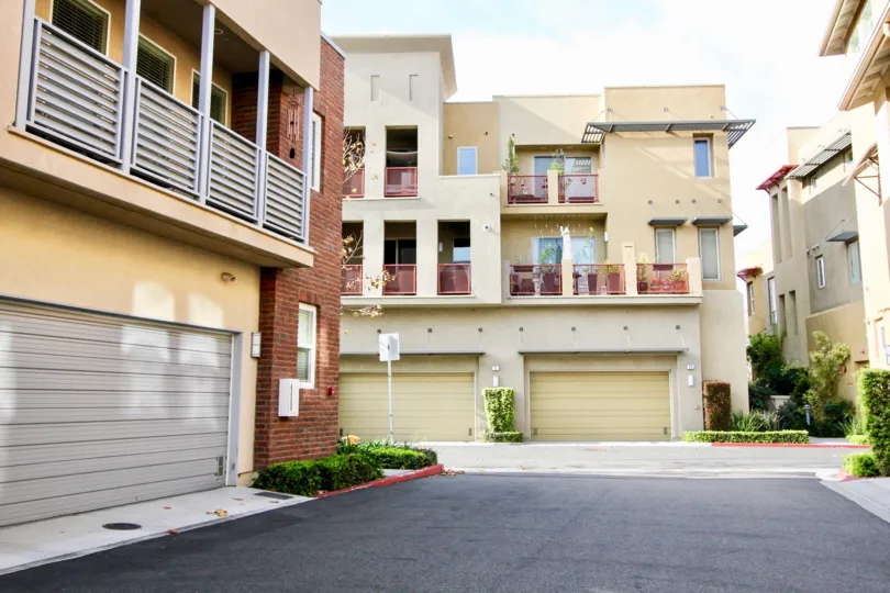 Awsome Latitudes North In Aliso Viejo California Country